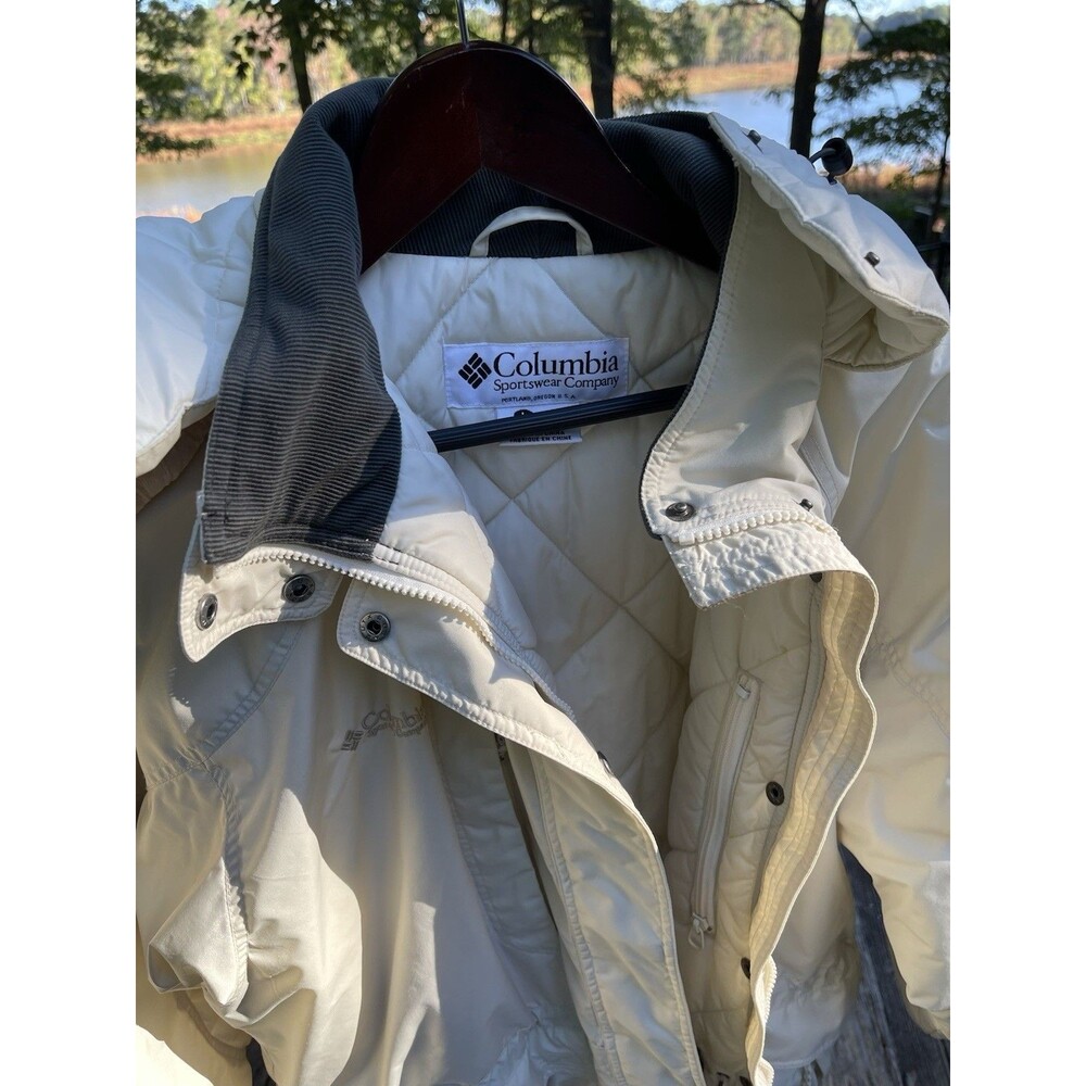Columbia Cream Jacket Removal Hood Corduroy Collar Insulated Pockets Ladys Large